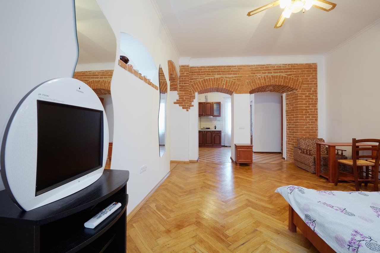 Apartment On Staroyevreiska,5 利沃夫 外观 照片